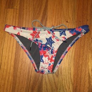 Jolyn Printed European Bottom